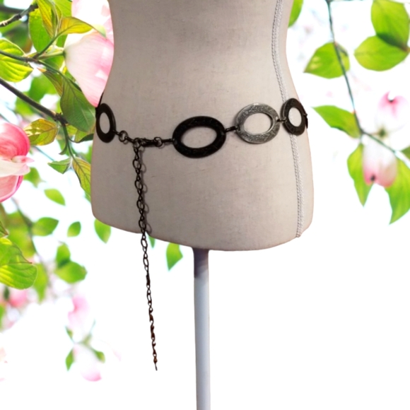 Love Belt With Bronze Metal Color Open Oval Loops/Chain & Clasp Closure - Picture 2 of 6